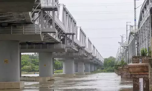 Flood alert in Delhi after water released from Hathni Kund in Haryana
