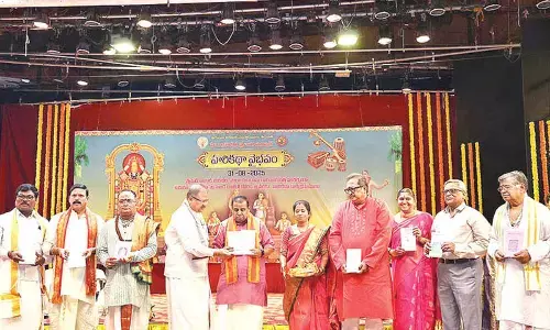 Bhakti alone is right path in Kaliyuga to attain divine grace