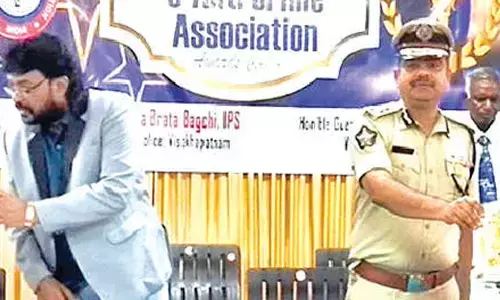 Advocate Akula Bharathi conferred with Advocate for Justice Award