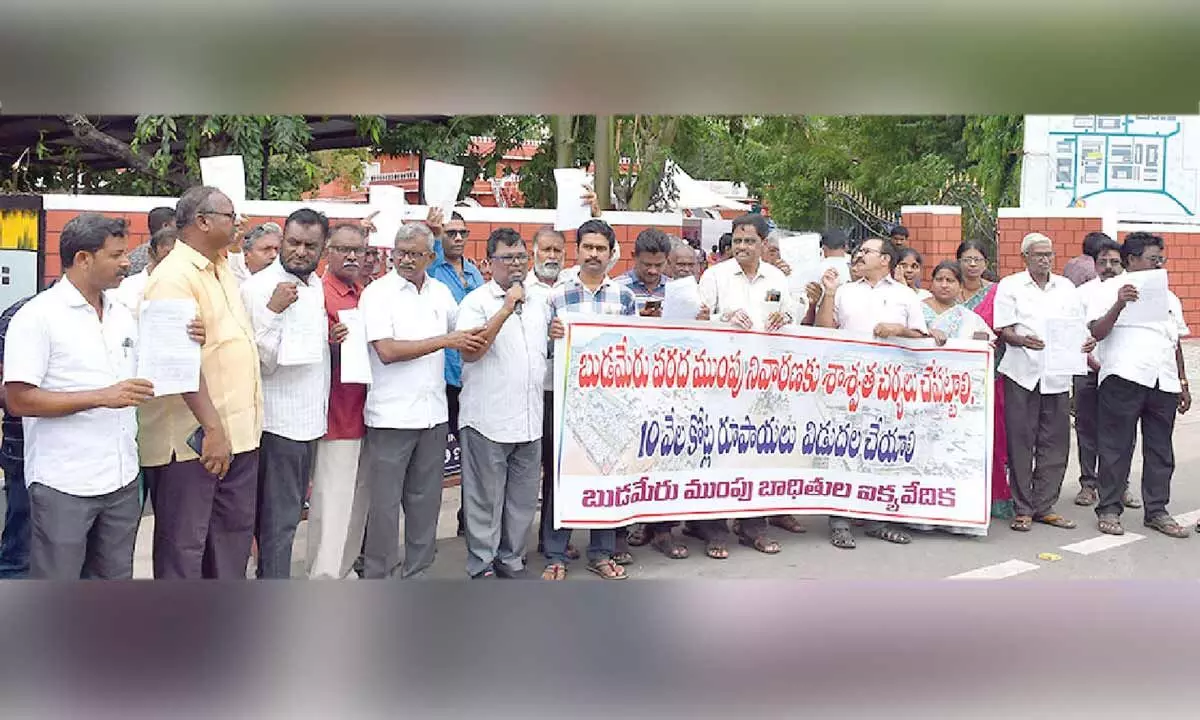 Budameru flood victims demand permanent solution