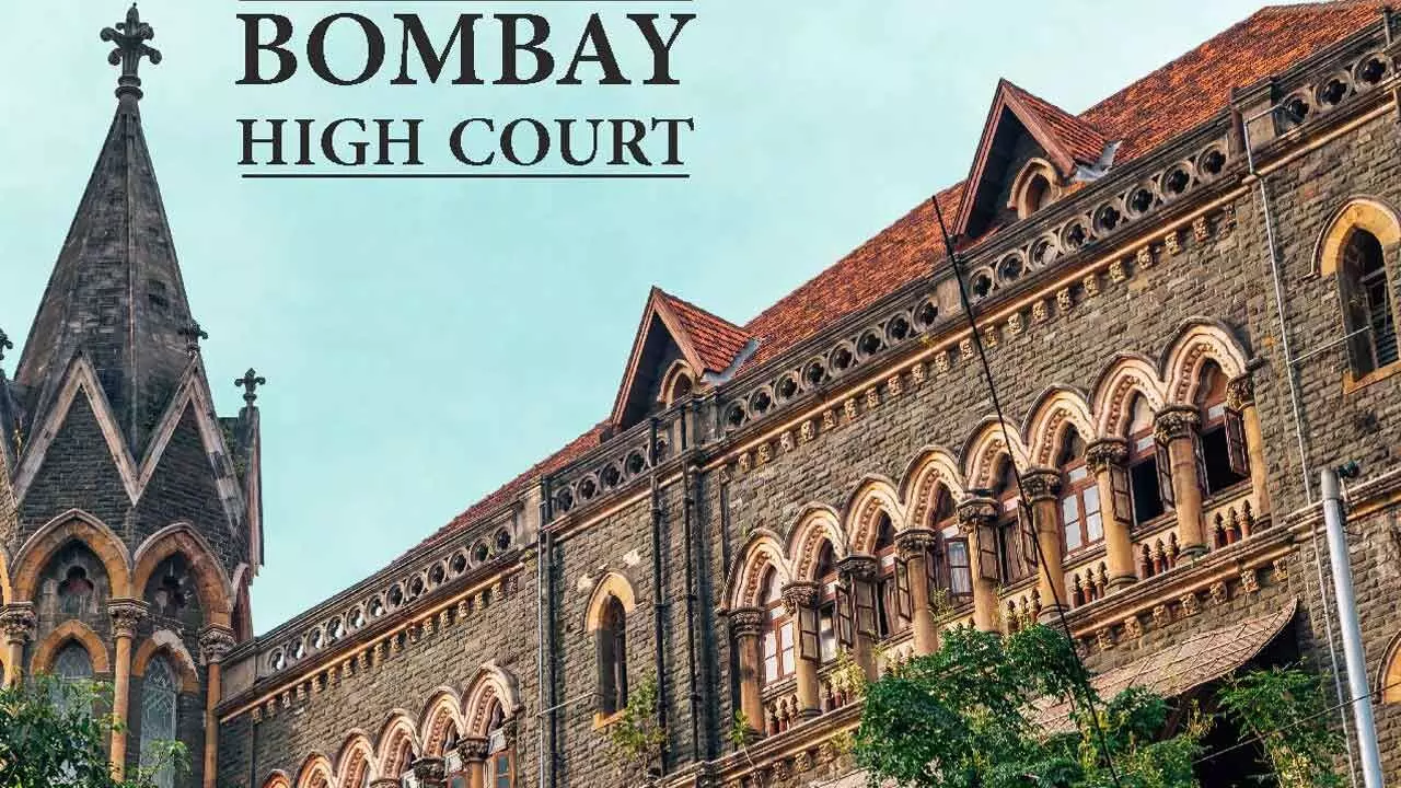 Quota stir has brought Mumbai to standstill: HC
