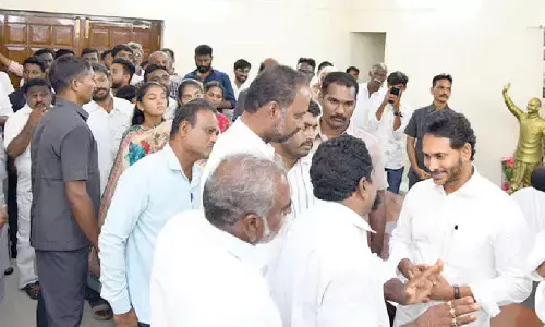 Don’t lose heart, Jagan tells party leaders, cadre