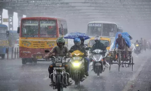Thunderstorms with heavy rain warning for South Bengal; fishermen advised to avoid sea