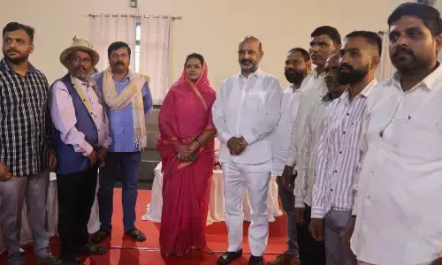 Warm Reception for Union Minister Bandi Sanjay at Abhay Patil’s Residence in Belagavi