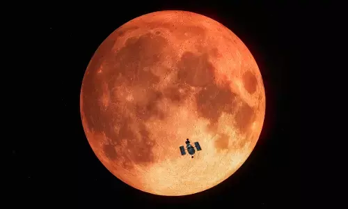 NASA explains the science behind the blood moon’s red glow