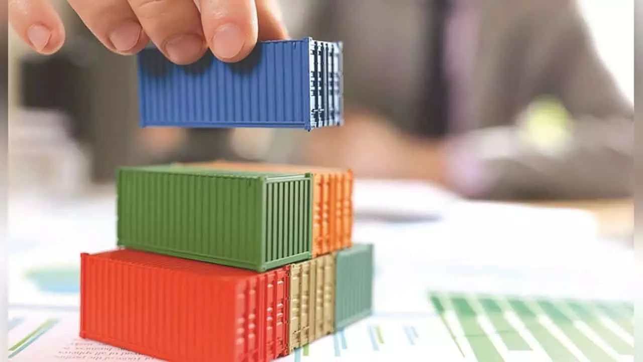 $207-bn services trade surplus in sight $207-bn services trade surplus in sight