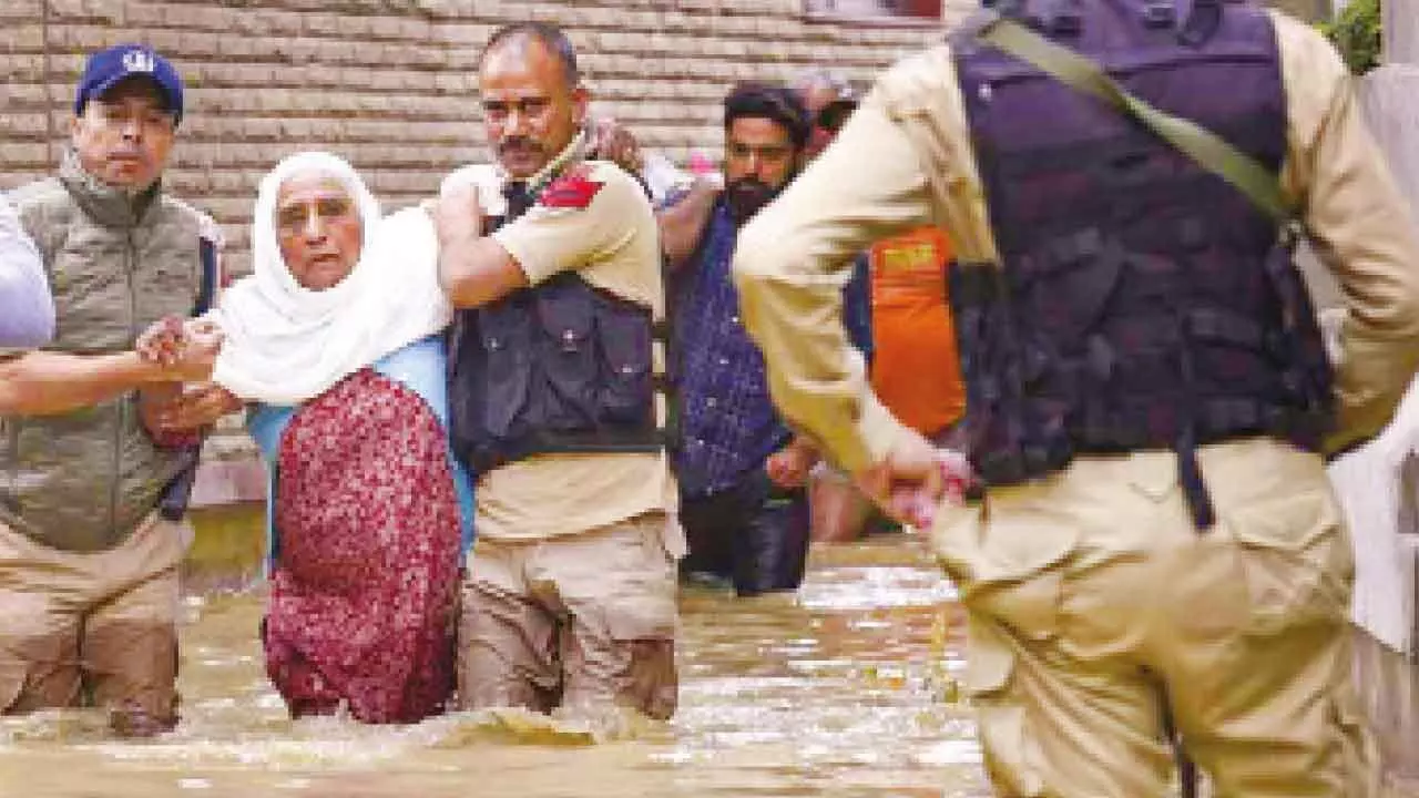 Punjab govt extends closure of schools Punjab govt extends closure of schools