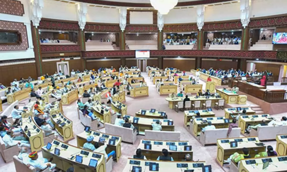 Congress MLAs create ruckus in Rajasthan Assembly over crop damage issue Congress MLAs create ruckus in Rajasthan Assembly over crop damage issue