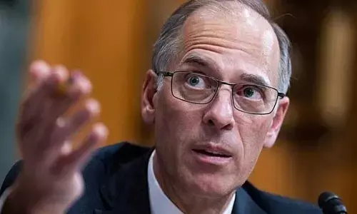 US economy on brink of recession: Moody’s