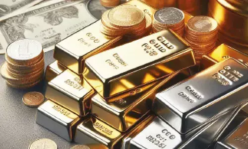 Gold prices hit another record high of Rs 1.07L/10gm
