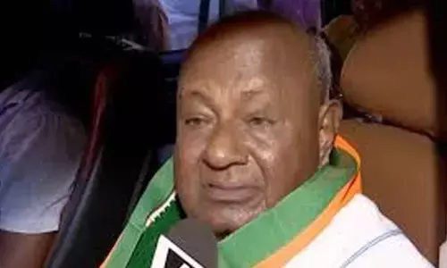 Deve Gowda praises Modi’s China visit