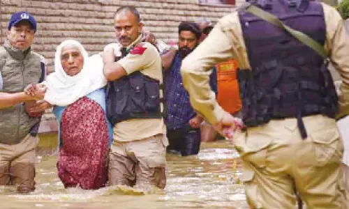 Punjab govt extends closure of schools
