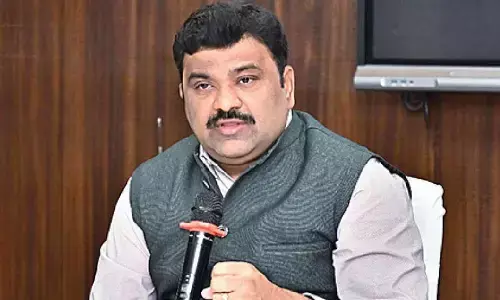 Strict action against urea diversion, warns collector