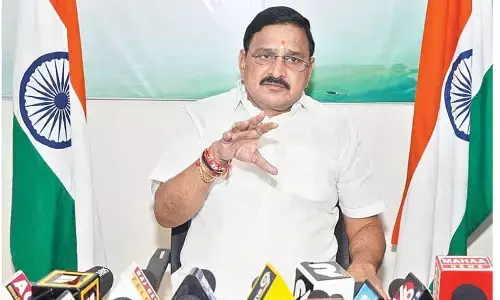 Narasapuram development on priority, says Union Min