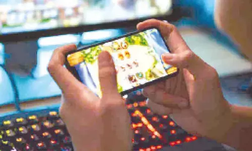 Centre seeks transfer of pleas against online gaming to SC