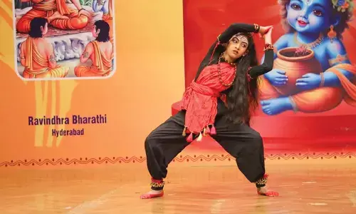 Bhanvi’s Siva Thandavam casts spell at Guru Pooja Utsavam