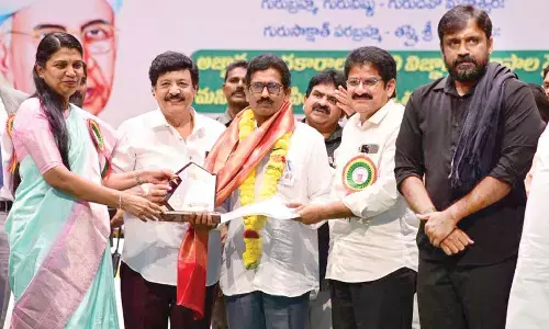 87 teachers honoured on Teachers Day