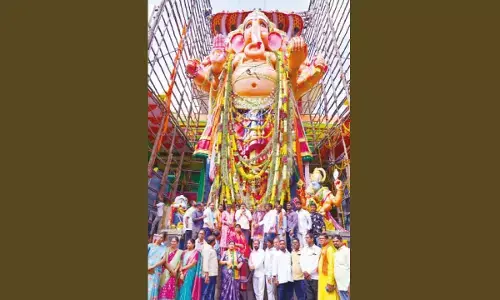 Exemplary show of devotion and unity at Khairatabad Bada Ganesh: Ramchander Rao
