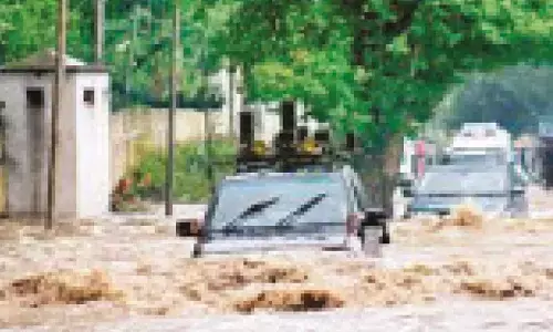Flood situation eases in most parts of Kashmir