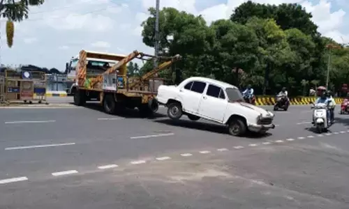Bengal govt starts scrapping old vehicles to replace them with EVs Bengal govt starts scrapping old vehicles to replace them with EVs