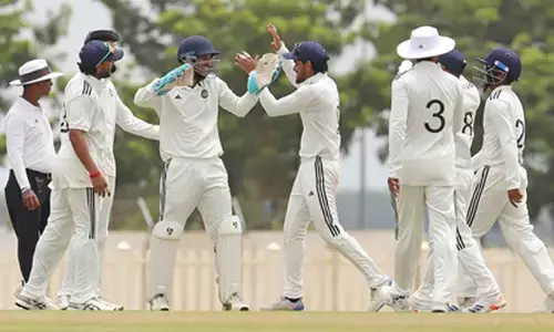 Duleep Trophy: Central Zone enters final after taking first innings lead against West Zone