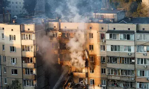 Kyiv Government Building Hit By Russian Strikes; Ukraine Strikes Back At Oil Pipeline
