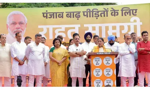 Delhi Extends Aid to Punjab, Sends Relief Material and ₹5 Crore Contribution