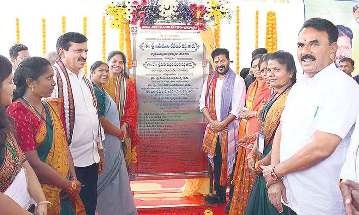 N’pet SHG women blaze trail with India’s first women-run petrol bunk