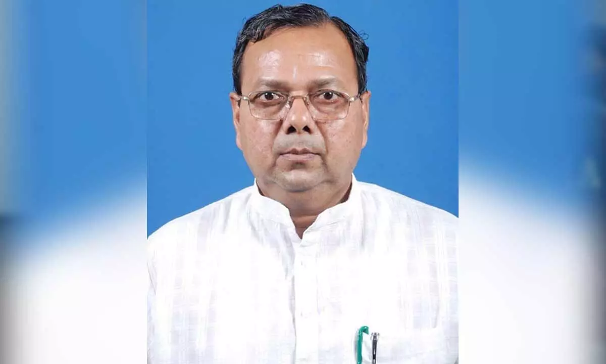Senior BJD MLA and ex-Minister Rajendra Dholakia passes away at 69 Senior BJD MLA and ex-Minister Rajendra Dholakia passes away at 69