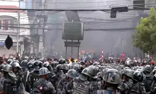 Nepal PM Oli calls all-party meet as protests intensify