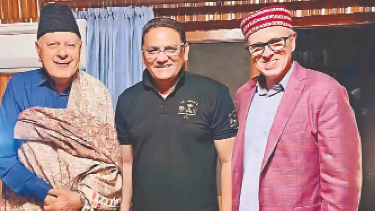 Azhar calls for encouraging Kashmiri youth Azhar calls for encouraging Kashmiri youth