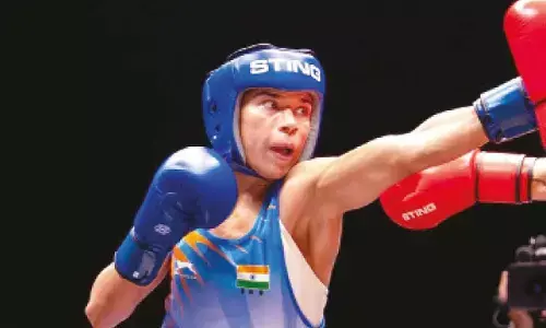 Nikhat Zareen battles through to quarters