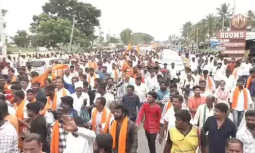 Thousands join Ganesh Visarjan event in Karnatakas Maddur amid tight security