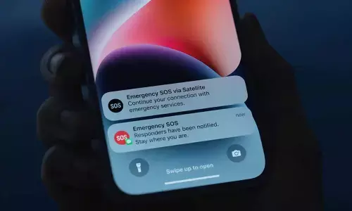 Apple Extends Free Satellite Connectivity for iPhone 14 and 15 Users Until 2026