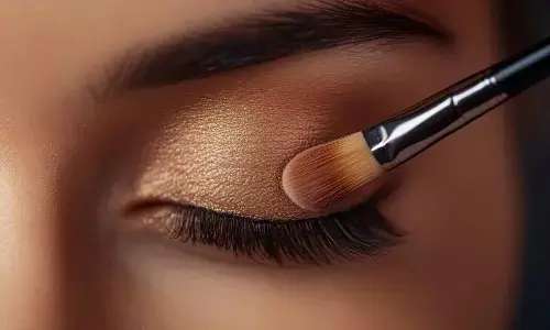 Beginner’s Guide: How To Choose The Right Eyeshadow Palette For Your Skin Tone