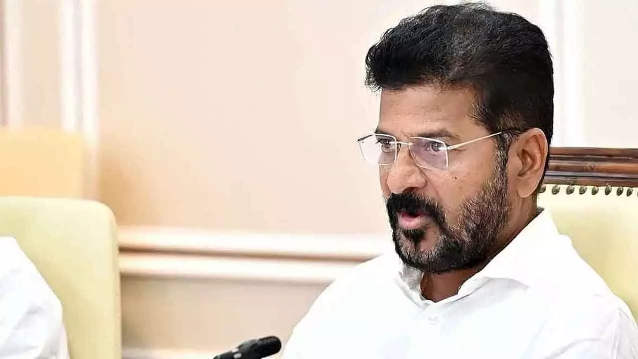 Heavy Rains Hit Hyderabad, CM Revanth Reddy issues directions to officials Heavy Rains Hit Hyderabad, CM Revanth Reddy issues directions to officials