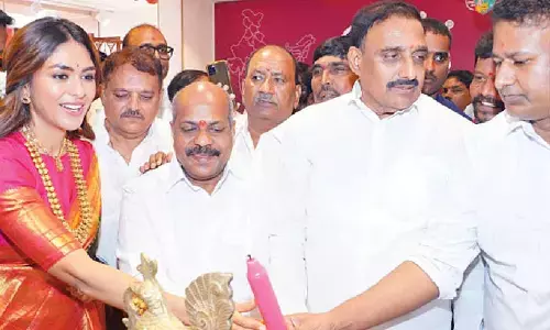 CMR Textiles and Jewellers opens new shopping mall