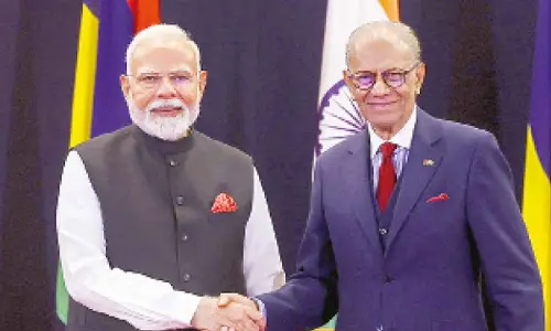 India, Mauritius to work on trade in local currencies: Modi