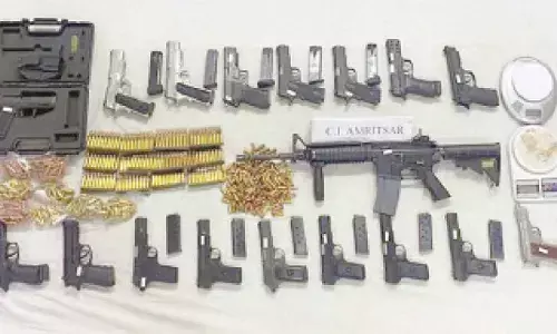 Cross-border arms smuggling module busted, kingpin held