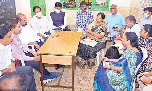 Ministers review situation as cases rise to 163