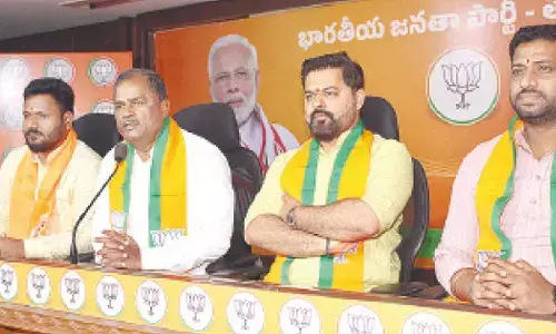 BJP leader slams Congress over unemployment, demands to hold Group-1 exams afresh