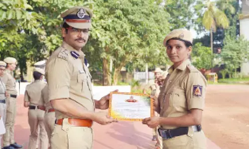 Mangaluru police felicitate officers, staff for outstanding service