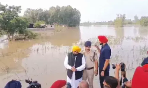 CM Mann vows to work on a war-footing to provide relief to people