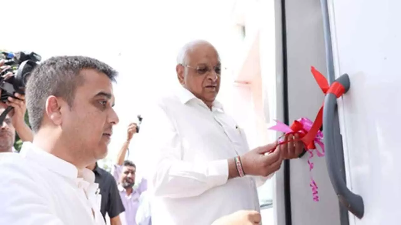 Gujarat govt disburses over Rs 1,161cr for students assistance under 2 key schemes