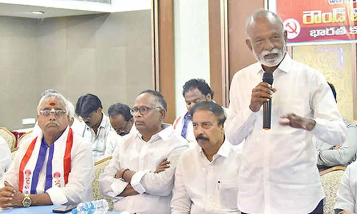 Roundtable calls for united movement Roundtable calls for united movement