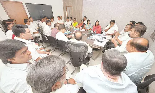 Walk extra mile to wrest JH seat, Revanth tells partymen