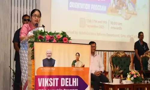 Delhi CM Rekha Gupta distributes internship appointment letters