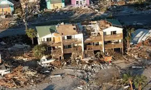 Qatar’s Emir Slams Israeli Actions, Calling Them ‘Treacherous and Aggressive’