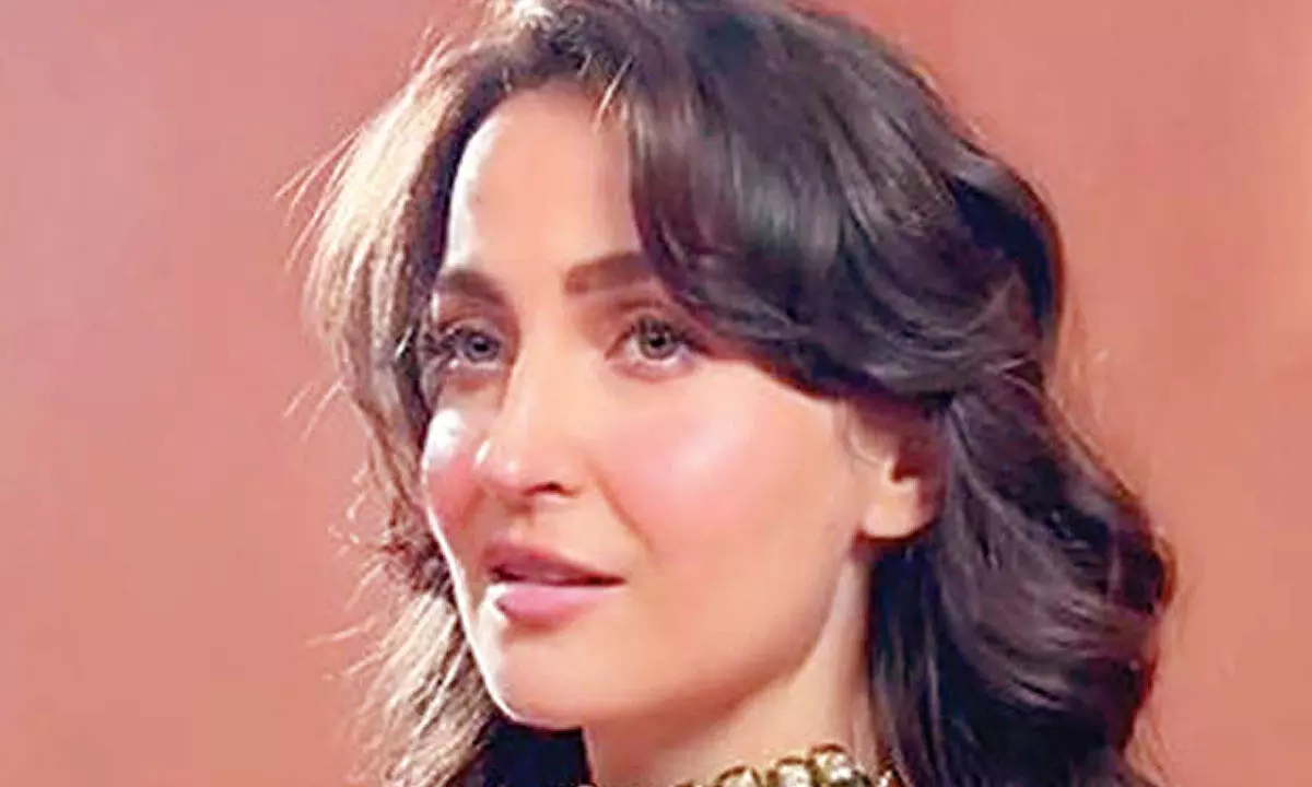 Elli AvrRam talks about the importance of ‘lifting heavy weights’ for women Elli AvrRam talks about the importance of ‘lifting heavy weights’ for women