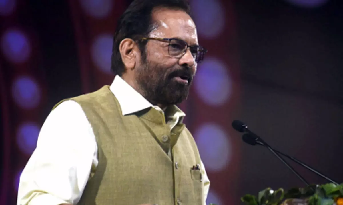 NDA backs SIR in West Bengal, Oppn asks ECI to adopt transparent system as poll panel begins training of officers